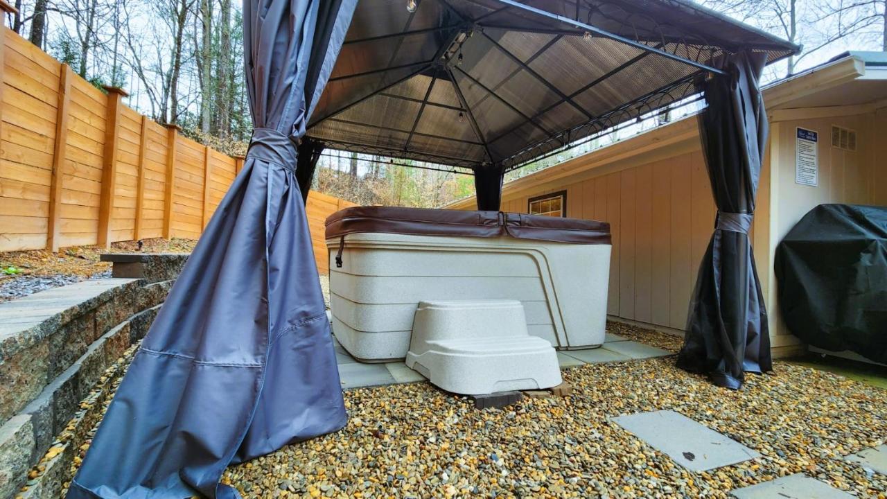 Stay At The Retreat! Gatlinburg-Dollywood سيفيرفيل المظهر الخارجي الصورة