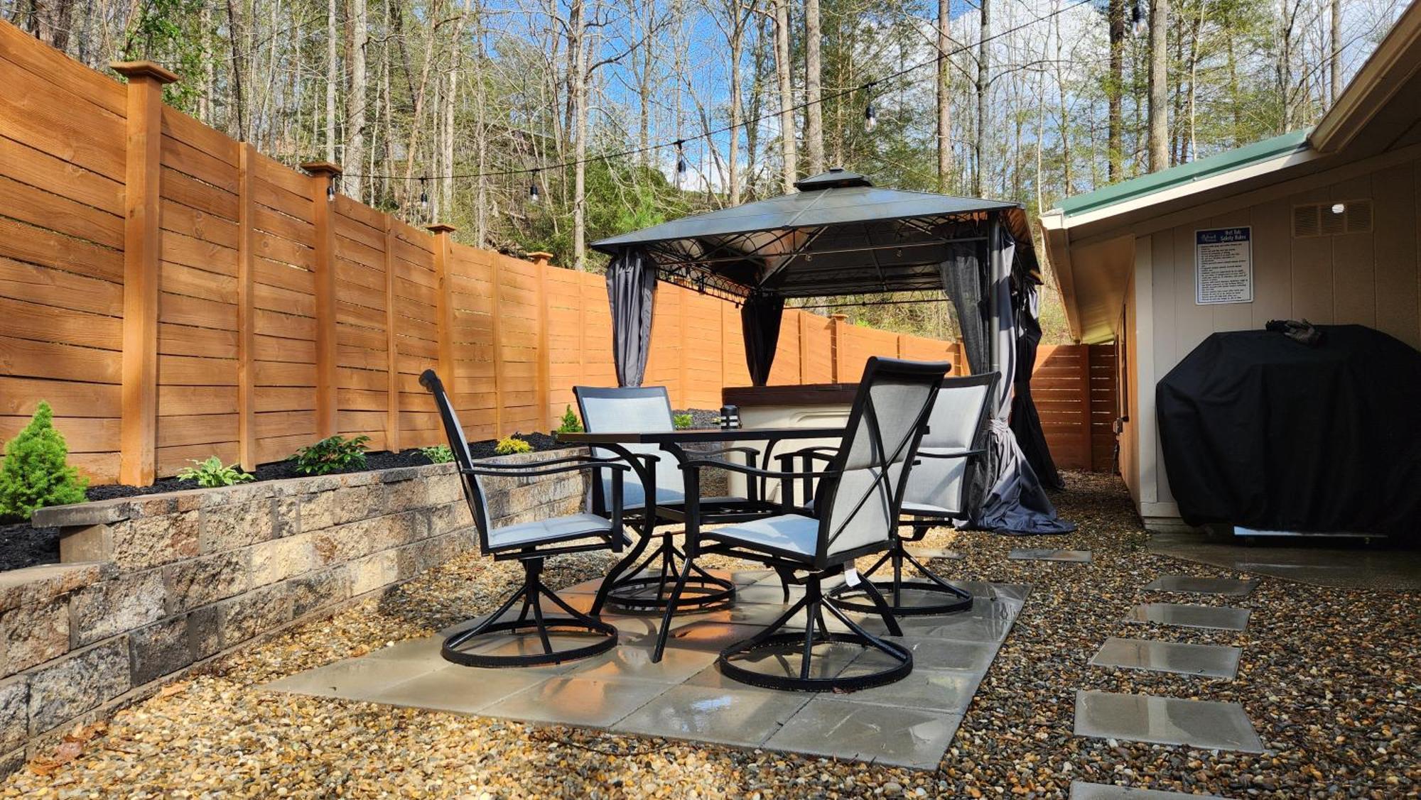 Stay At The Retreat! Gatlinburg-Dollywood سيفيرفيل المظهر الخارجي الصورة